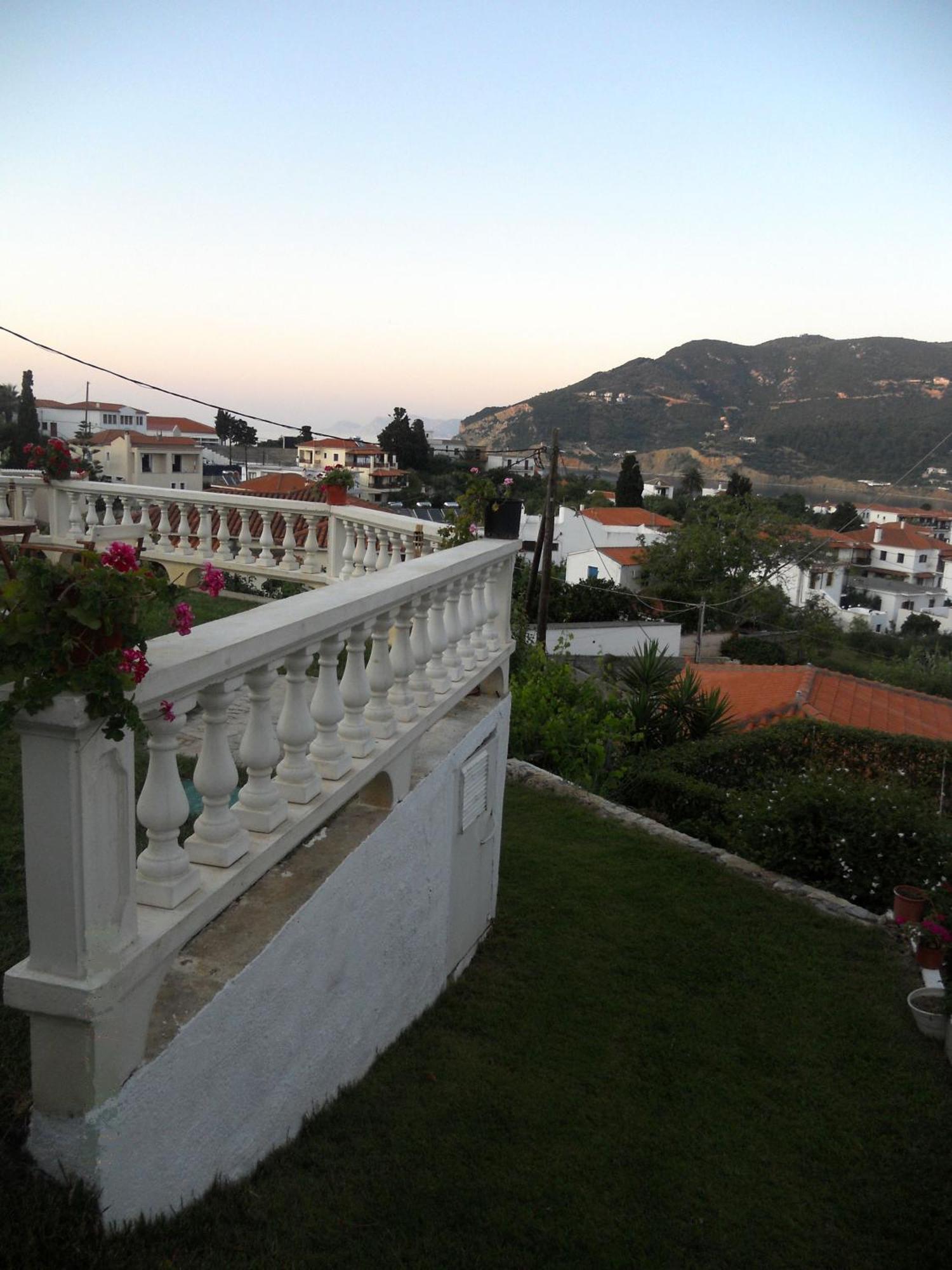 Hotel Albatros Città di Skopelos Esterno foto
